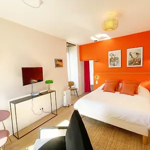 Frida - 50m - Rue Gratuite Saint-Malo